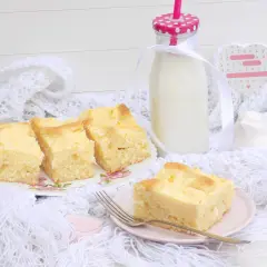 Puszyste ciasto jogurtowe z twarogiem: przepis i triki na sukces!