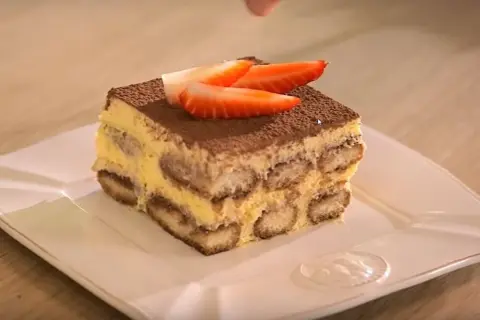 Tiramisu: przepis krok po kroku. Zrób idealne bez wpadek!