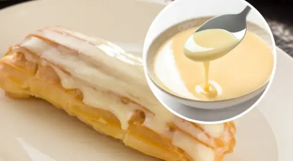 Słodki ptys z kremem custard. Pyszny deser, który zachwyci każdego.