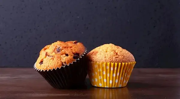 Ile waży muffinka czekoladowa? Waga, kalorie i sekrety wypieku