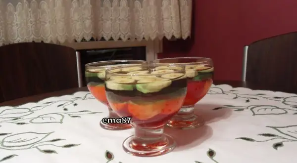 Jak zrobić dwukolorową galaretkę? Sekrety idealnych warstw!