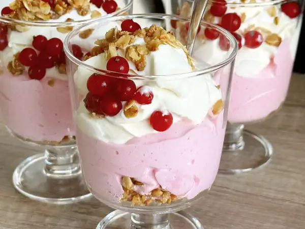 Szybkie desery z mascarpone i galaretki: Przepisy, które zawsze się udają!
